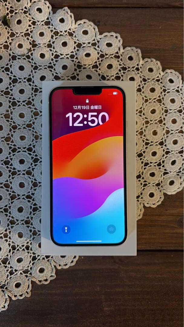 [美品]iPhone13スターライト128GBバッテリー84%