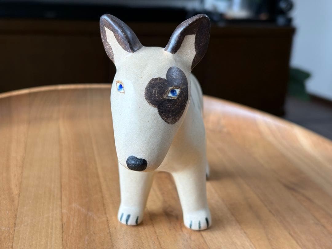 リサラーソン ケンネルブルテリア 左ブチ 北欧