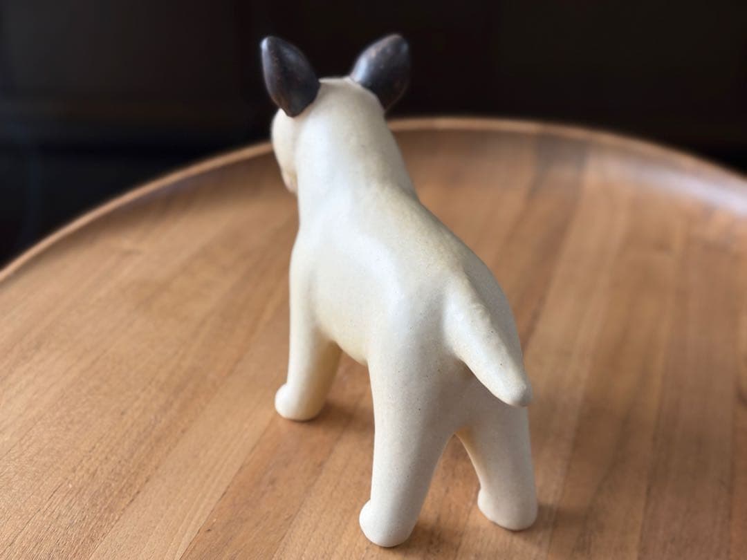 リサラーソン ケンネルブルテリア 左ブチ 北欧