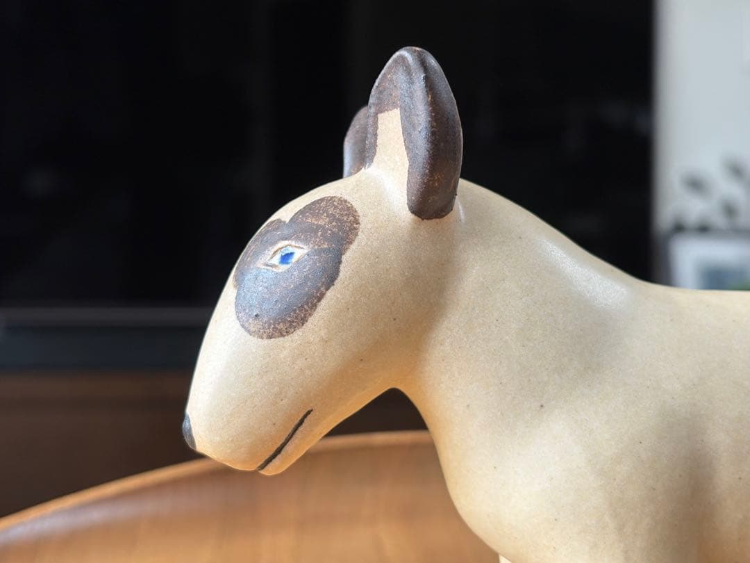 リサラーソン ケンネルブルテリア 左ブチ 北欧