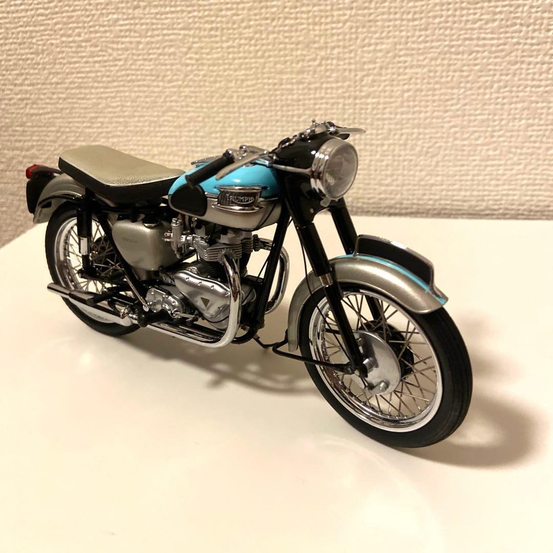MINICHAMPS トライアンフ ボンネビル 650 T120