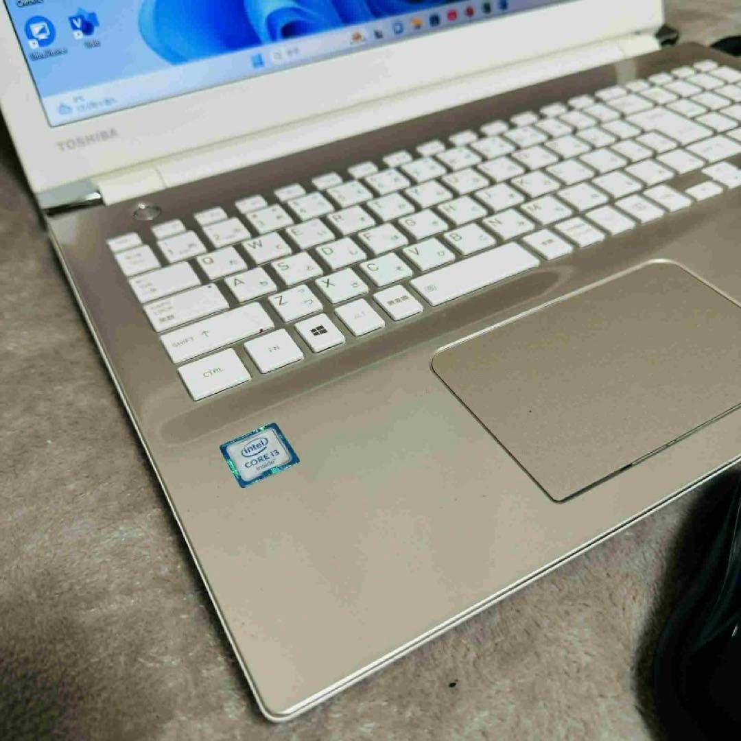 S267 TOSHIBAノートパソコンSSD高速 WEBカメラWindows11