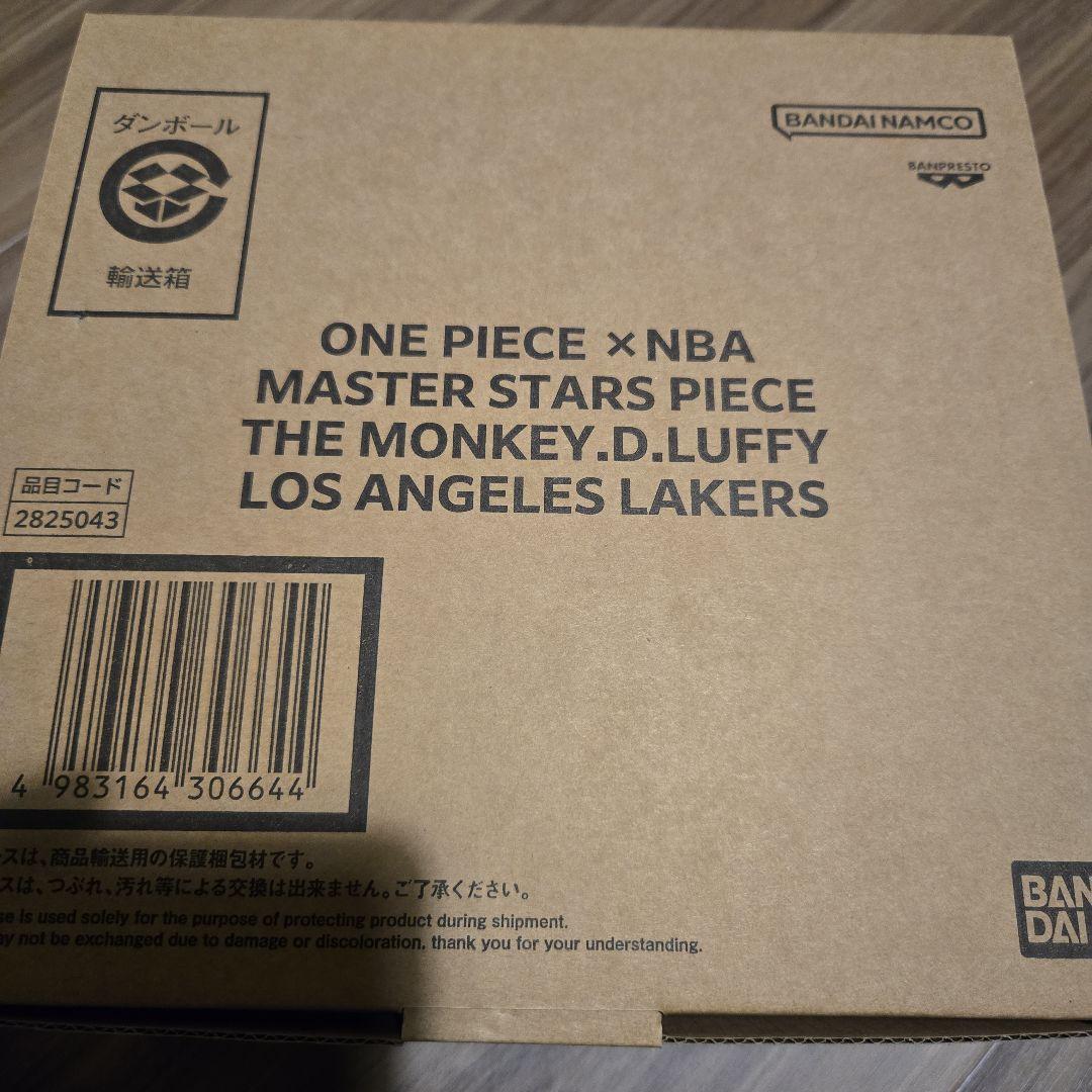 NBA　ワンピース　ルフィ　フィギュア フィギュア　レイカーズ　輸送箱入り