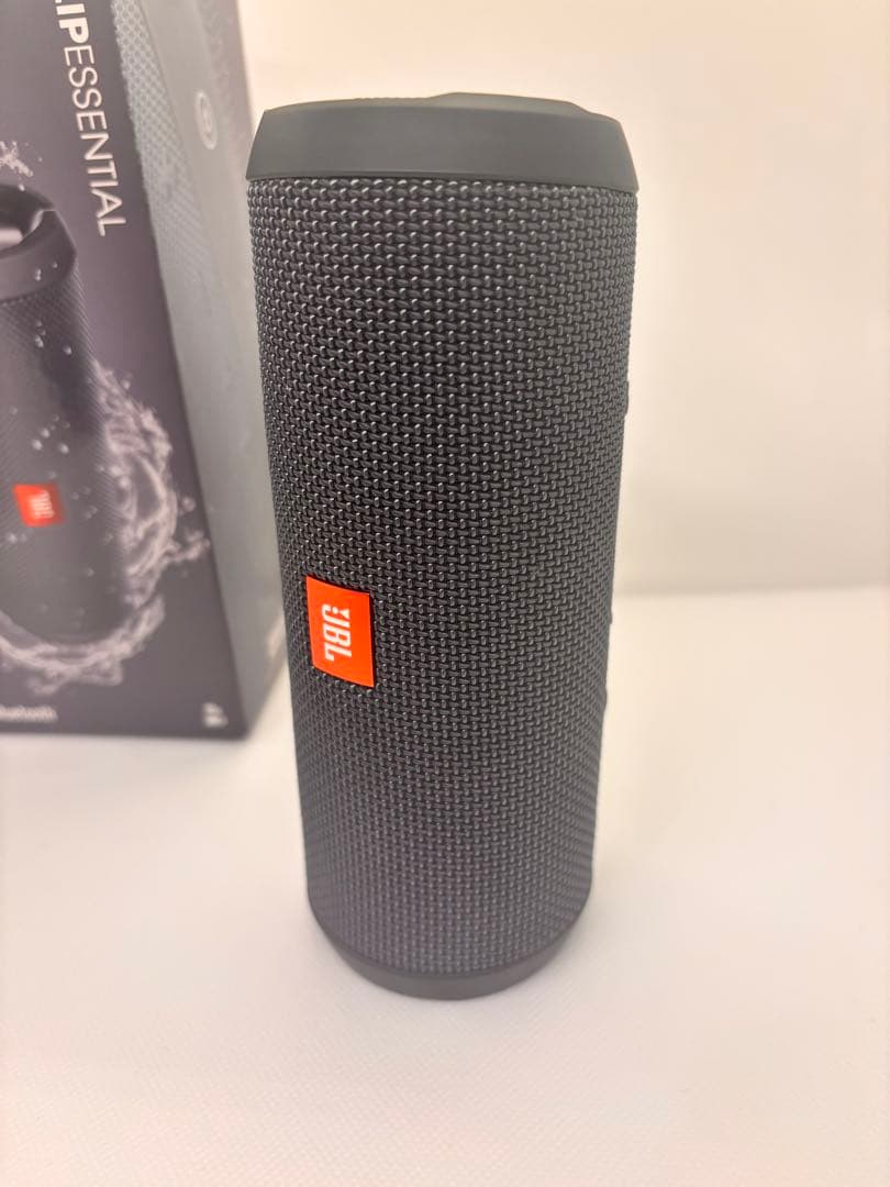 JBL　FLIP ESSENTIAL Bluetoothスピーカー