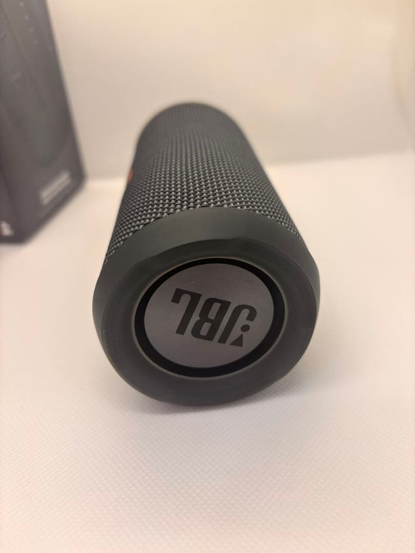 JBL　FLIP ESSENTIAL Bluetoothスピーカー