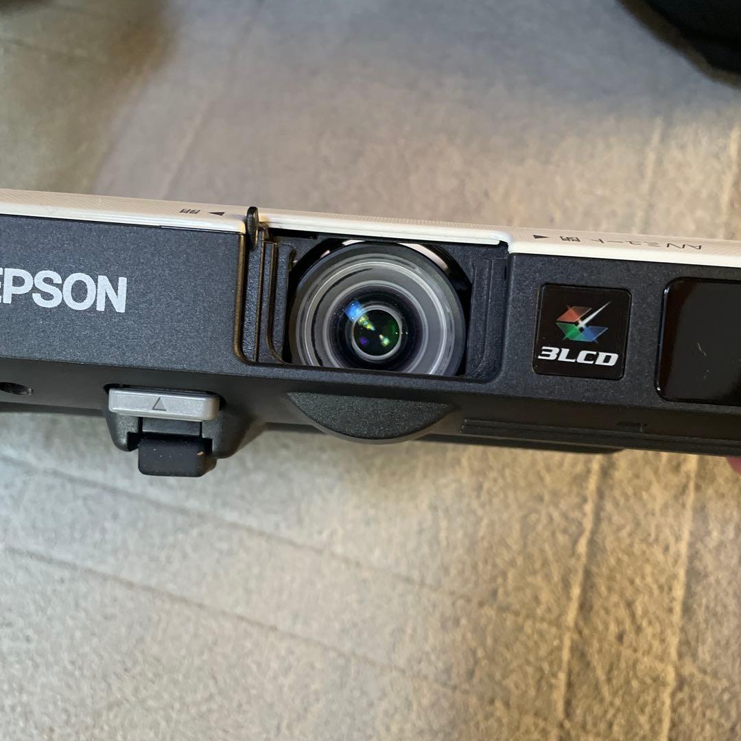 【早い者勝ち】EPSON EB-1780W プロジェクター本体