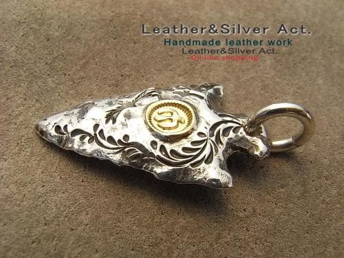 1点物　シルバー925、ゴールド　矢じりネックレス　インディアンジュエリー