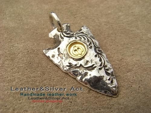 1点物　シルバー925、ゴールド　矢じりネックレス　インディアンジュエリー