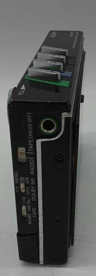 ★SONY ジャンク★ カセットウォークマン WM‐F30