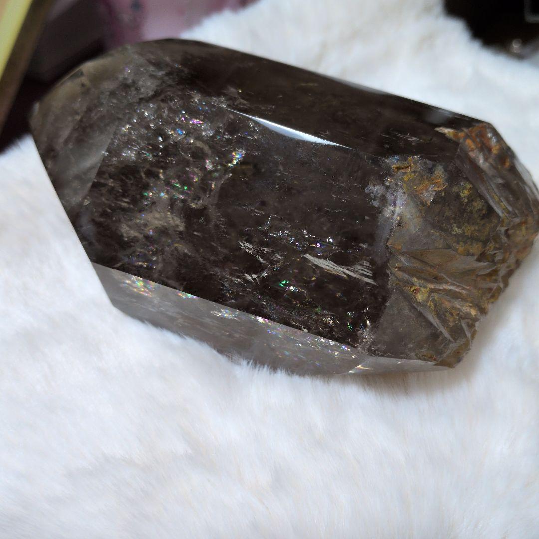 スモーキークォーツ ポイント型 置物 木製台座付き