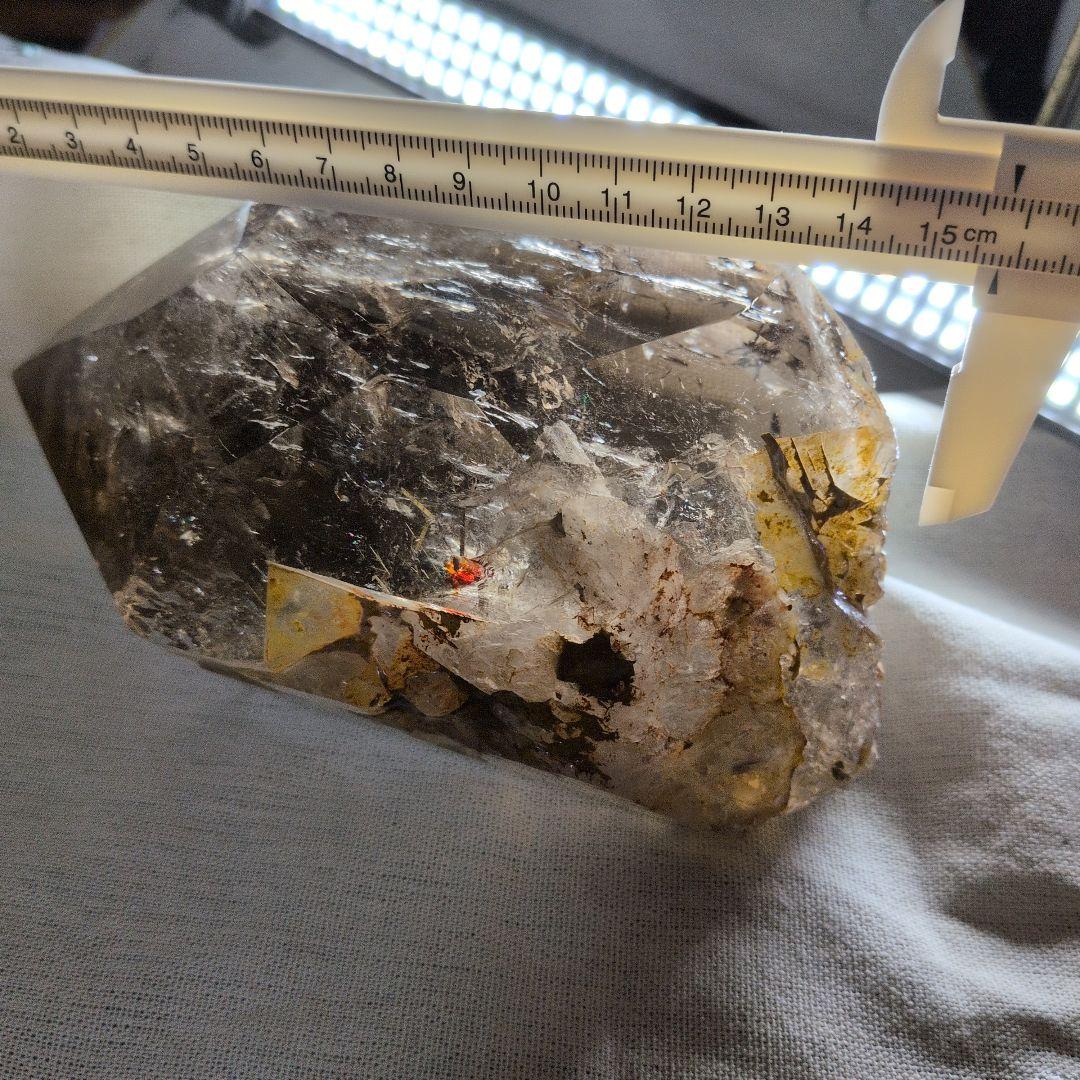 スモーキークォーツ ポイント型 置物 木製台座付き