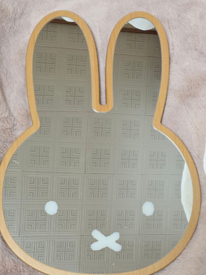 ミッフィー　studio CLIP　シルエットWALLミラー&フェイスクッション