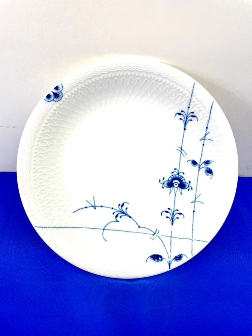 ロイヤルコペンハーゲン ブルーパルメッテ プレート20cm １枚