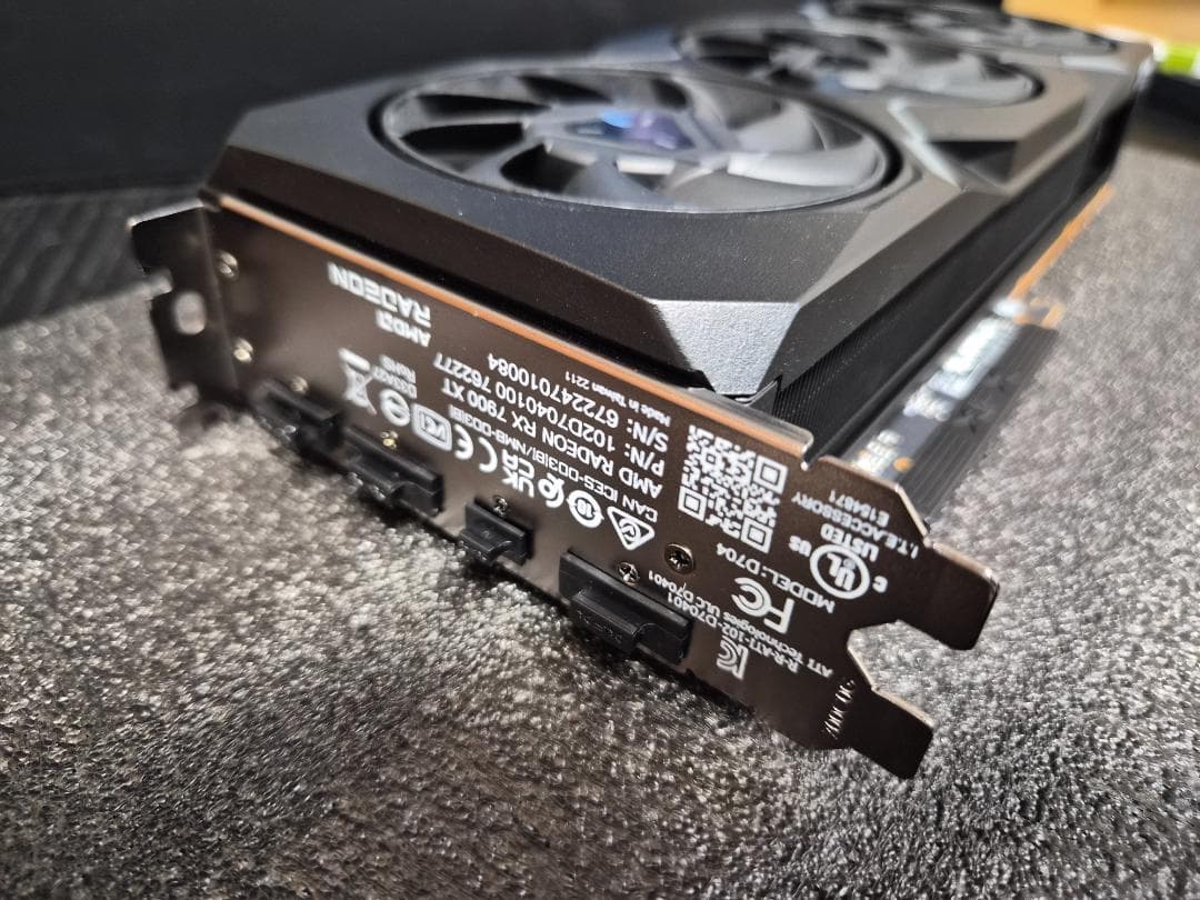 グラフィックボード・グラボ・ビデオカード XFX AMD RADEON RX 7900 XT 20GB