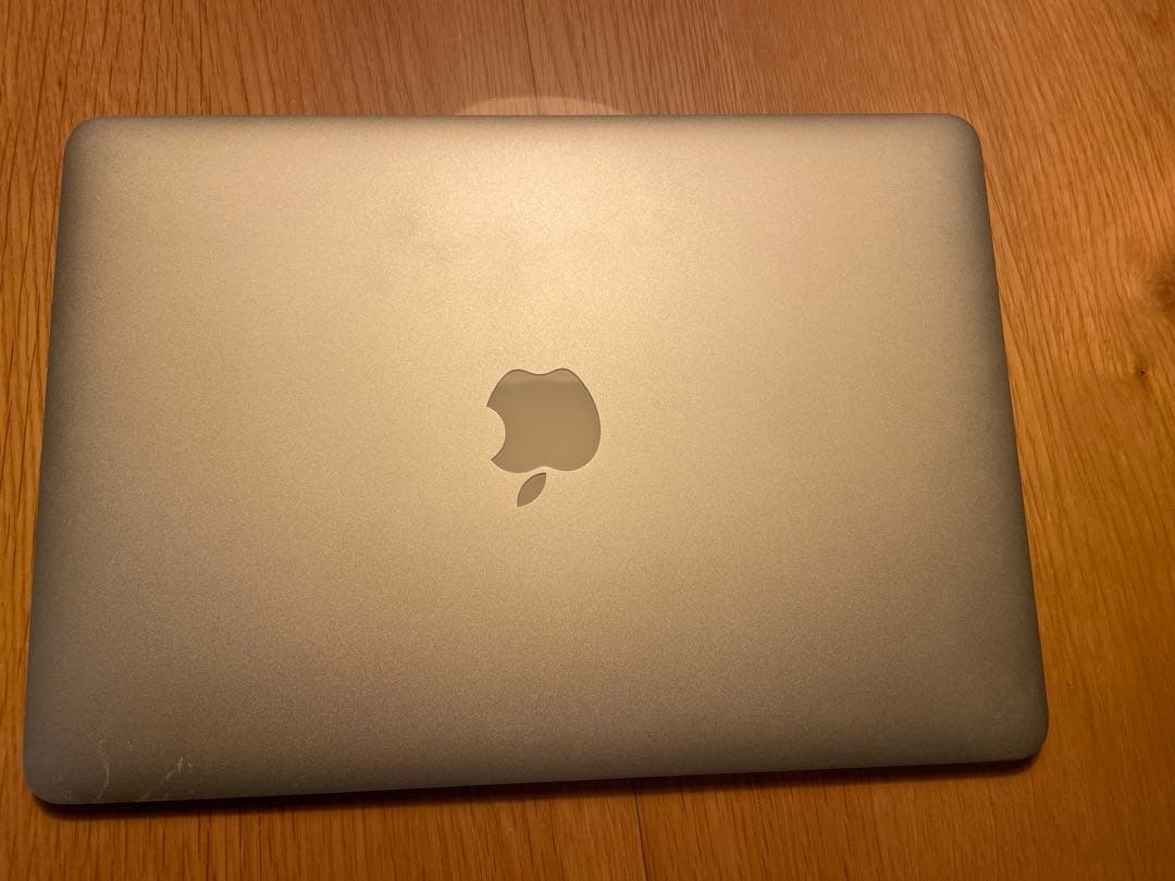 MacBook Air (13-inch, Early 2015) 本体　箱付き