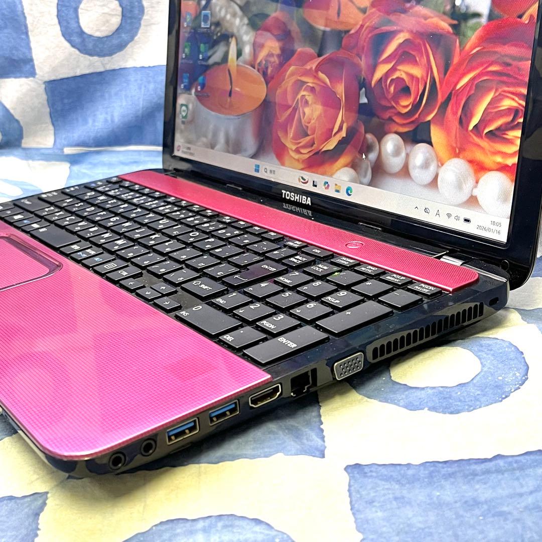 綺麗ブルーレイ♪快適SSD☆i7☆可愛いピンクノートPC♪カメラ付！Win11