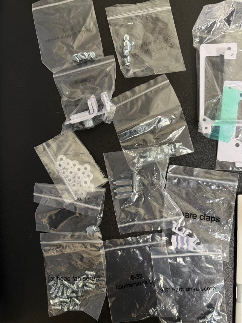 Lian Li A3-mATX ホワイト メッシュパネルモデル　PCケース