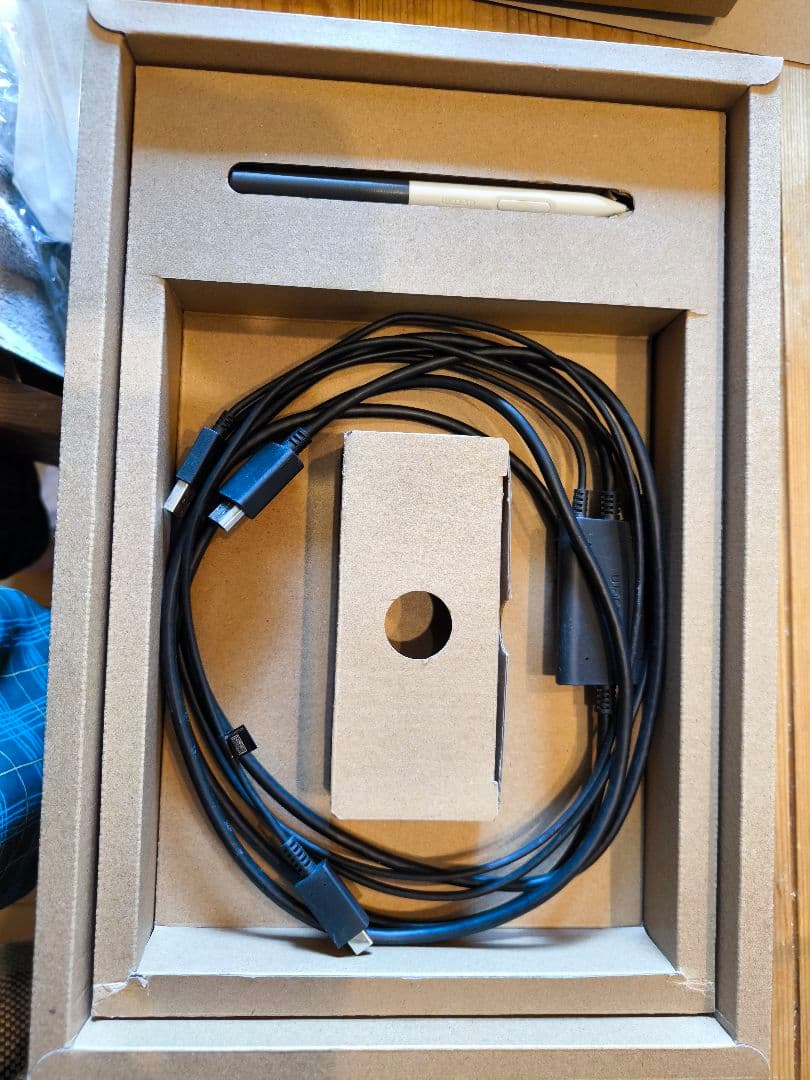 WACOM One ペンディスプレイ13タッチ