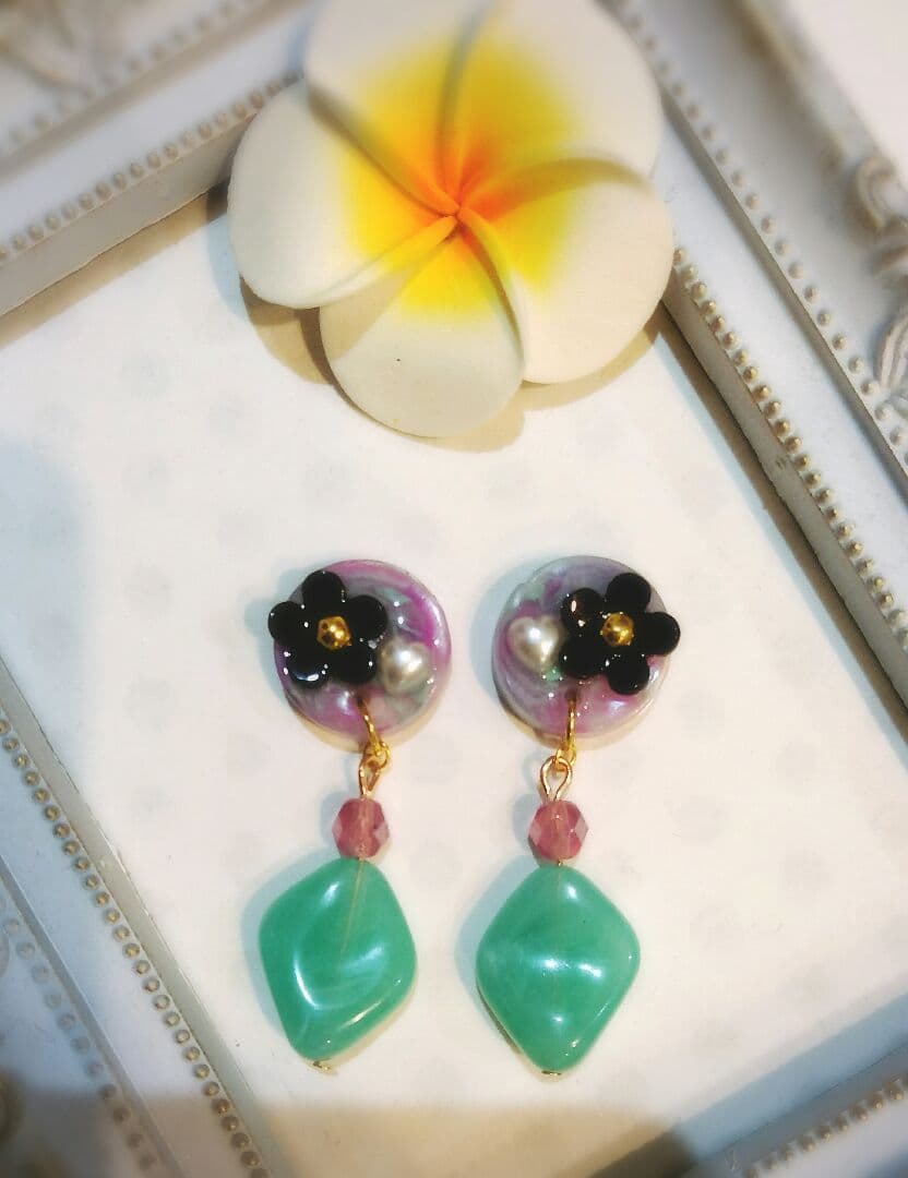 谷川さま専用♡purple＆emerald green ピアス イヤリング