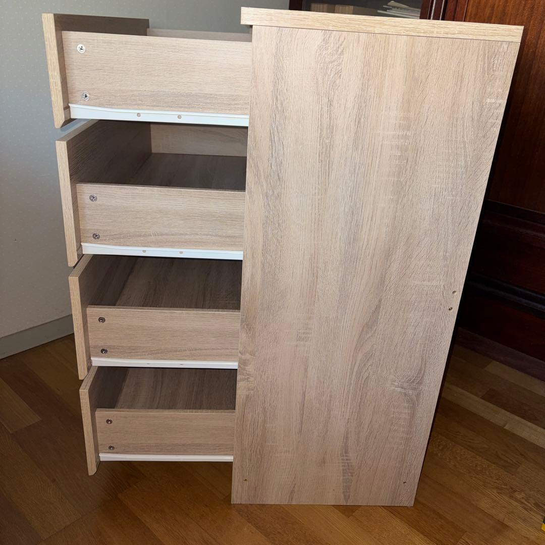 ニトリ4段チェスト　オーク