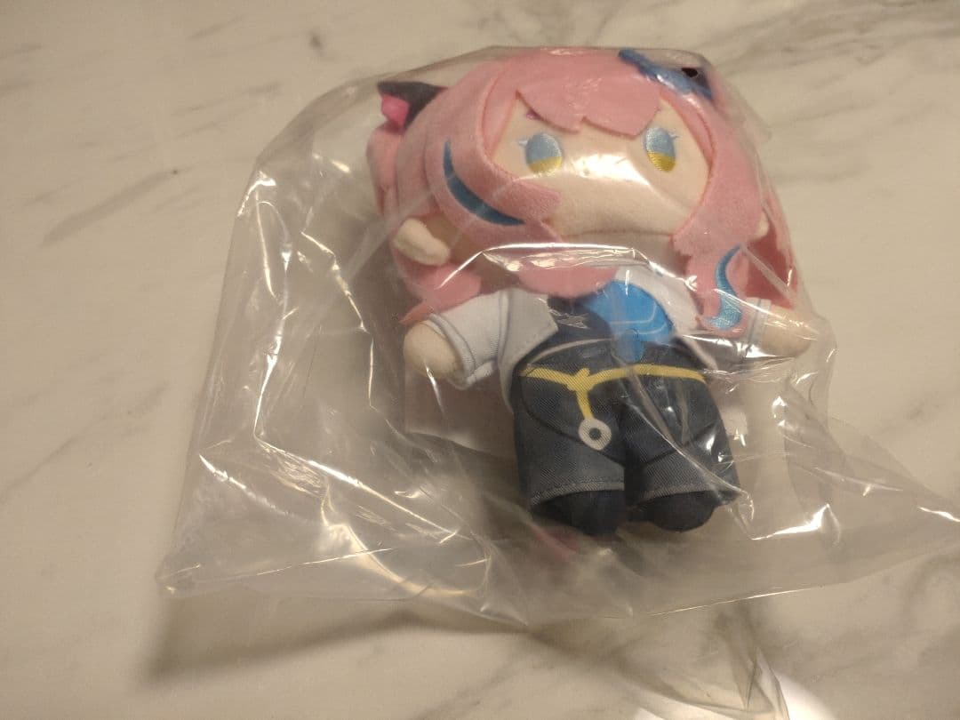 【中国限定】アークナイツ：エンドフィールド ローソン【イヴォンヌ】ぬいぐるみ