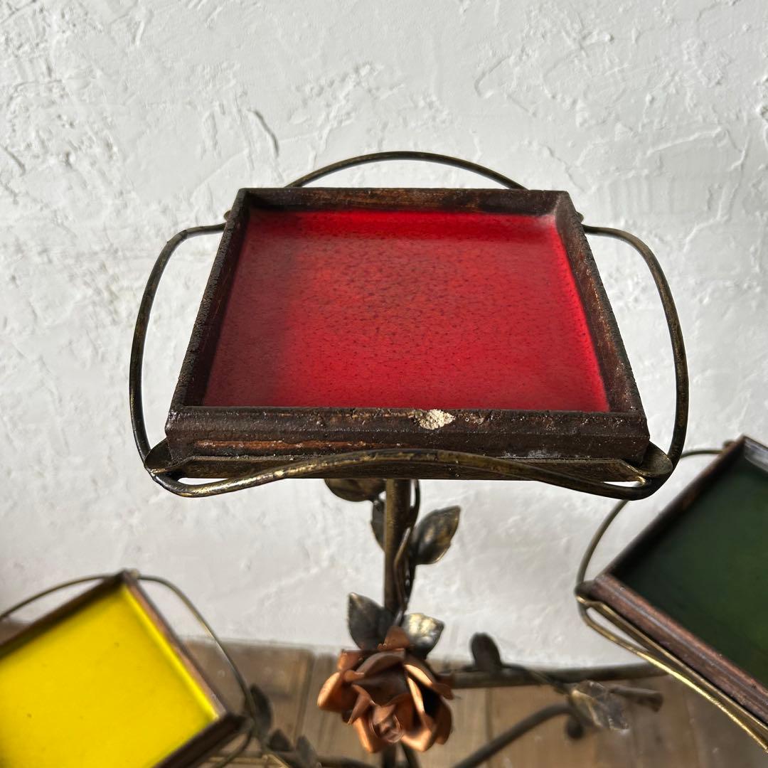 アイアンと陶器のフラワースタンド 薔薇