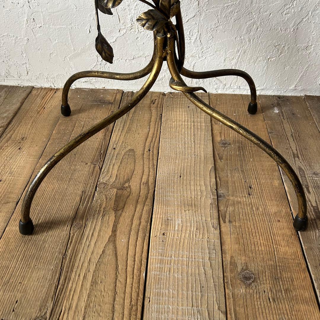 アイアンと陶器のフラワースタンド 薔薇