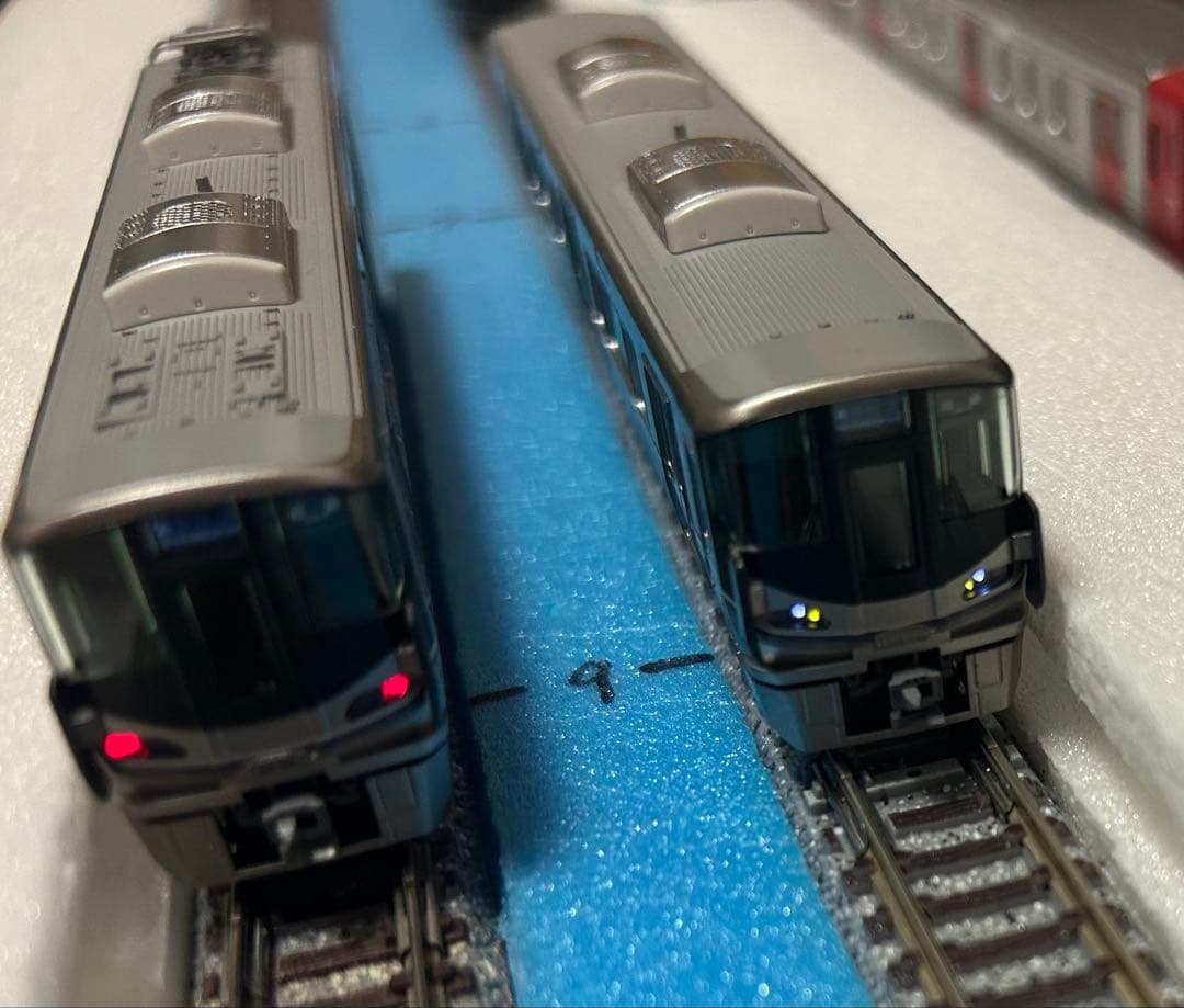 KATO 225系0番台「新快速」8両と100番台「新快速」4両合計12両セット