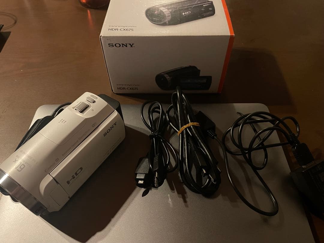 ビデオカメラ SONY HDR-CX675