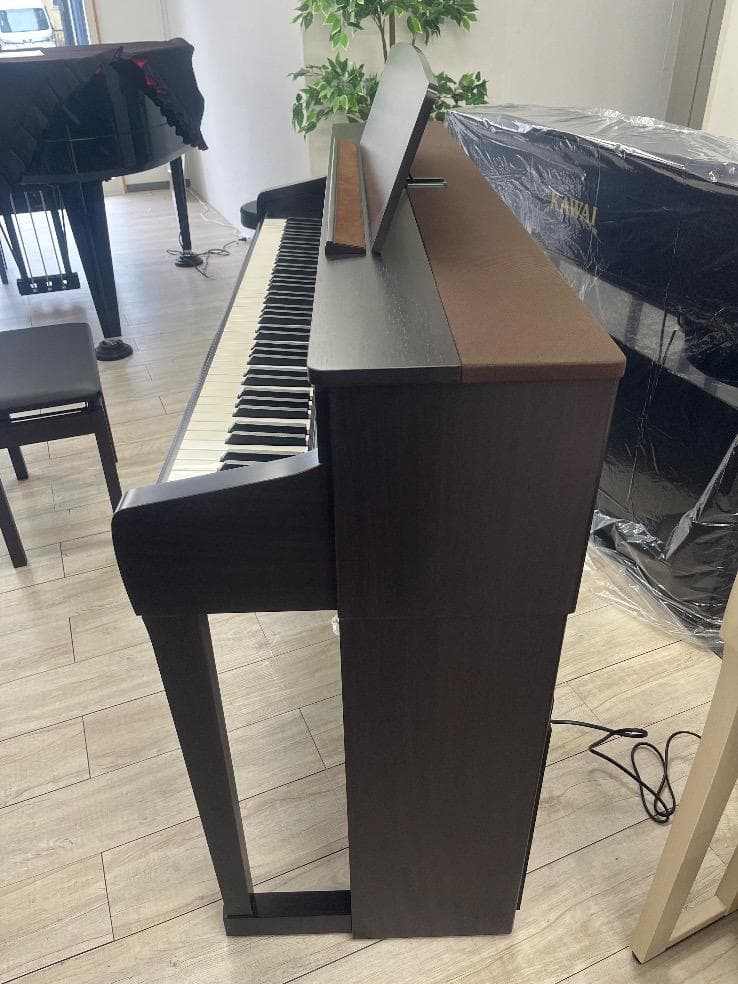 ★84730【電子ピアノ】KAWAI　CA79R　20年製