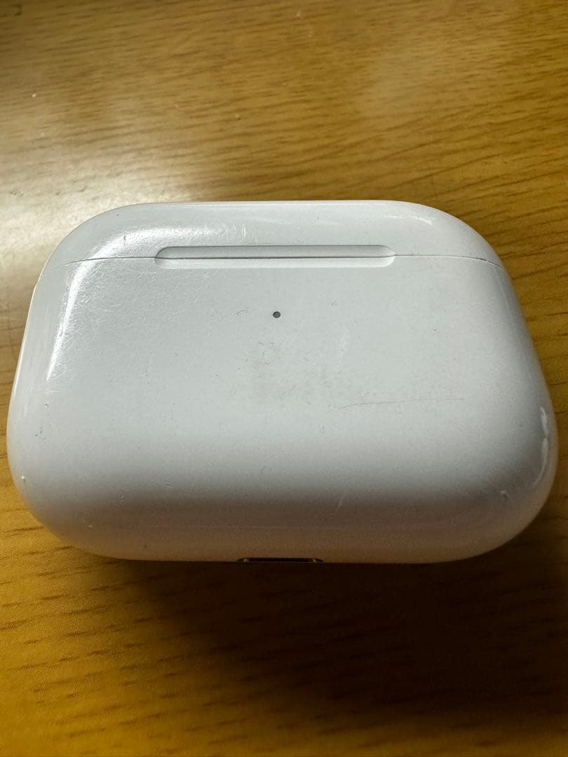 ささだんご様　AirPodspro RORRY充電器