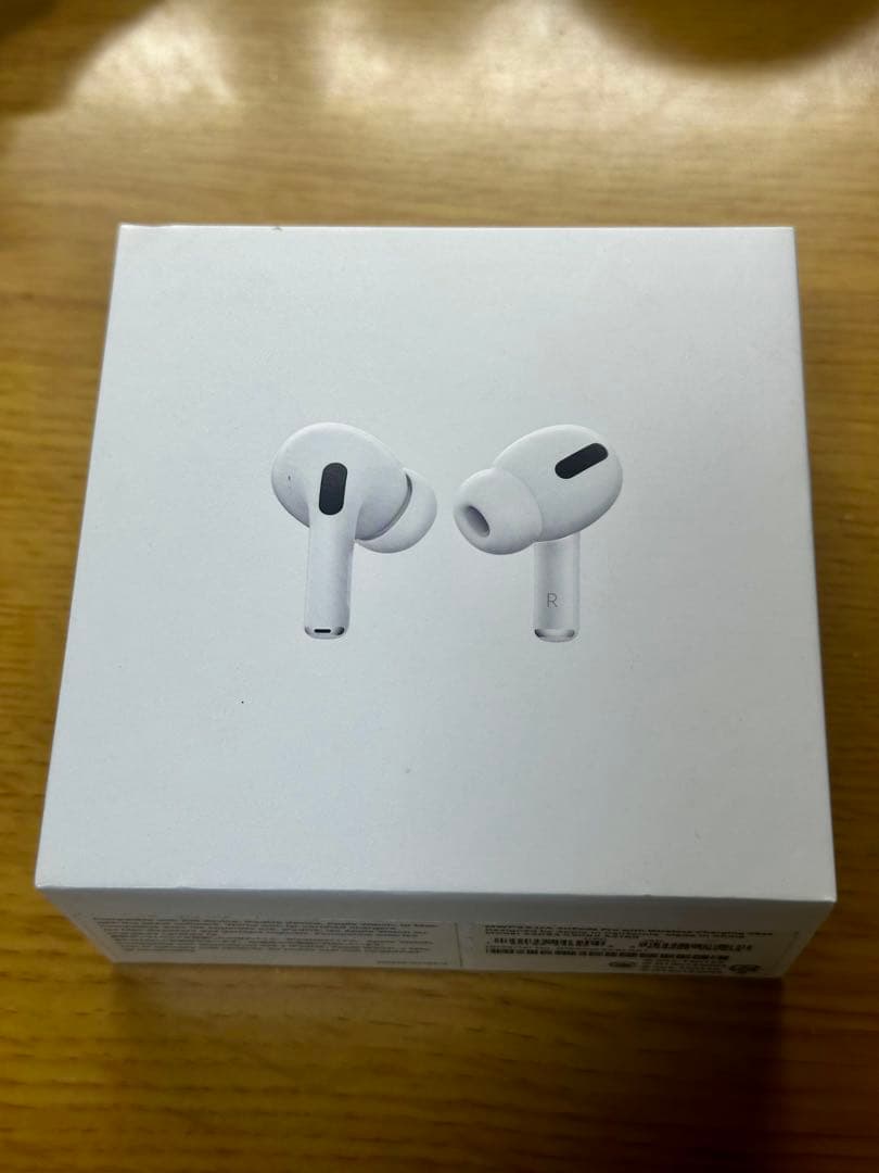 ささだんご様　AirPodspro RORRY充電器