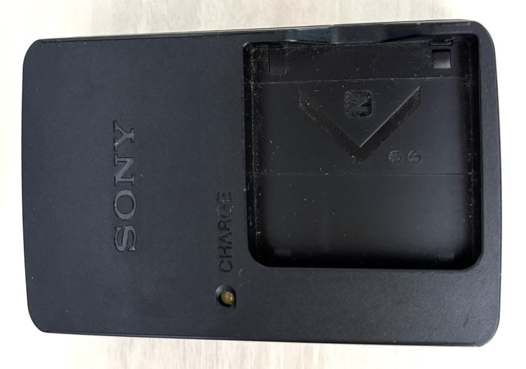 SONY ソニー　防水デジカメ　DSC-TX10（中古）