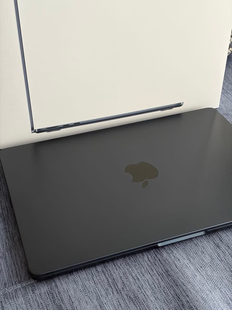【美品】MacBook Air M4 13インチ　ミッドナイト　USキーボード