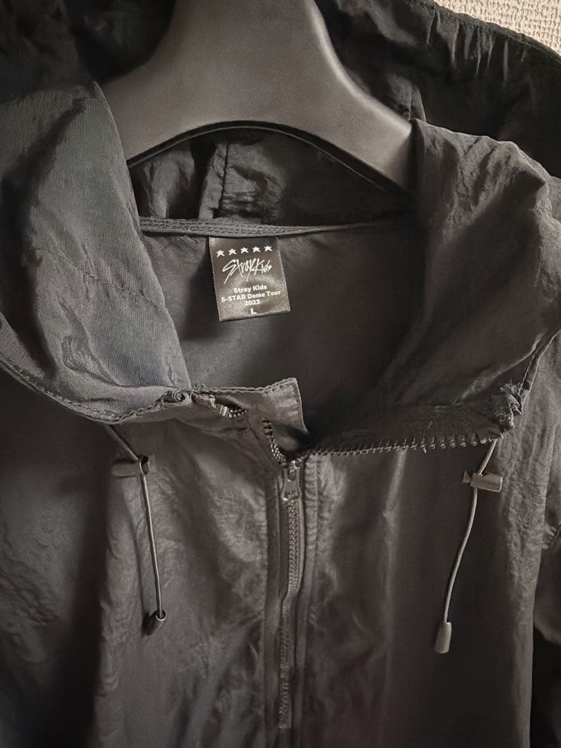 スキズ♡ウィンドブレーカー♡Lサイズ