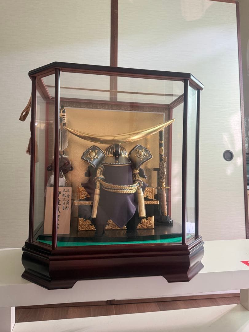 五月人形 兜飾り ガラスケース入り オルゴール付き