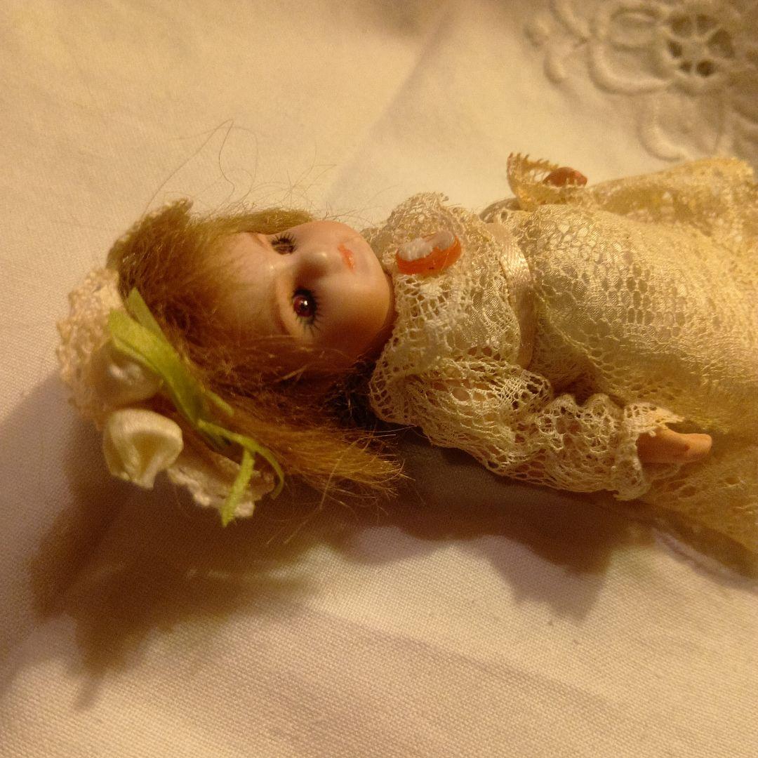 KR♥レースのお洋服が素敵なヴィンテージビスクドール　ミニョネット♥