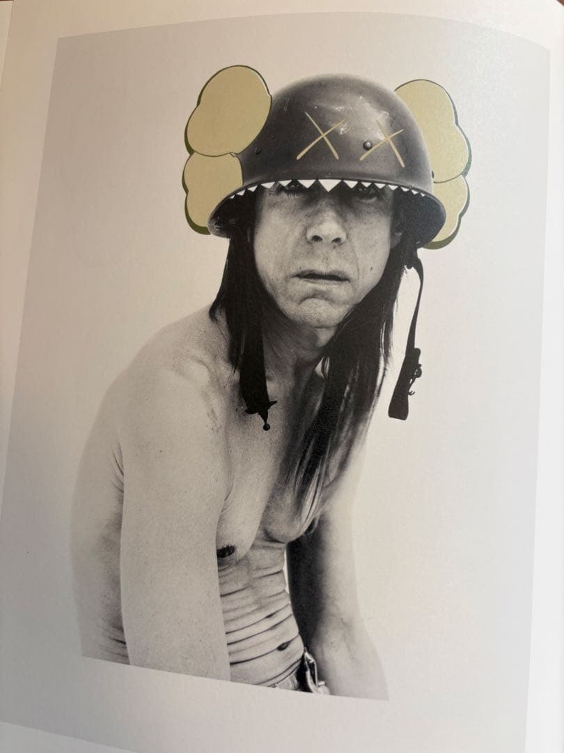 KAWS: DOWNTIME カウズ 2012 展覧会 図録 画集 絶版 美品