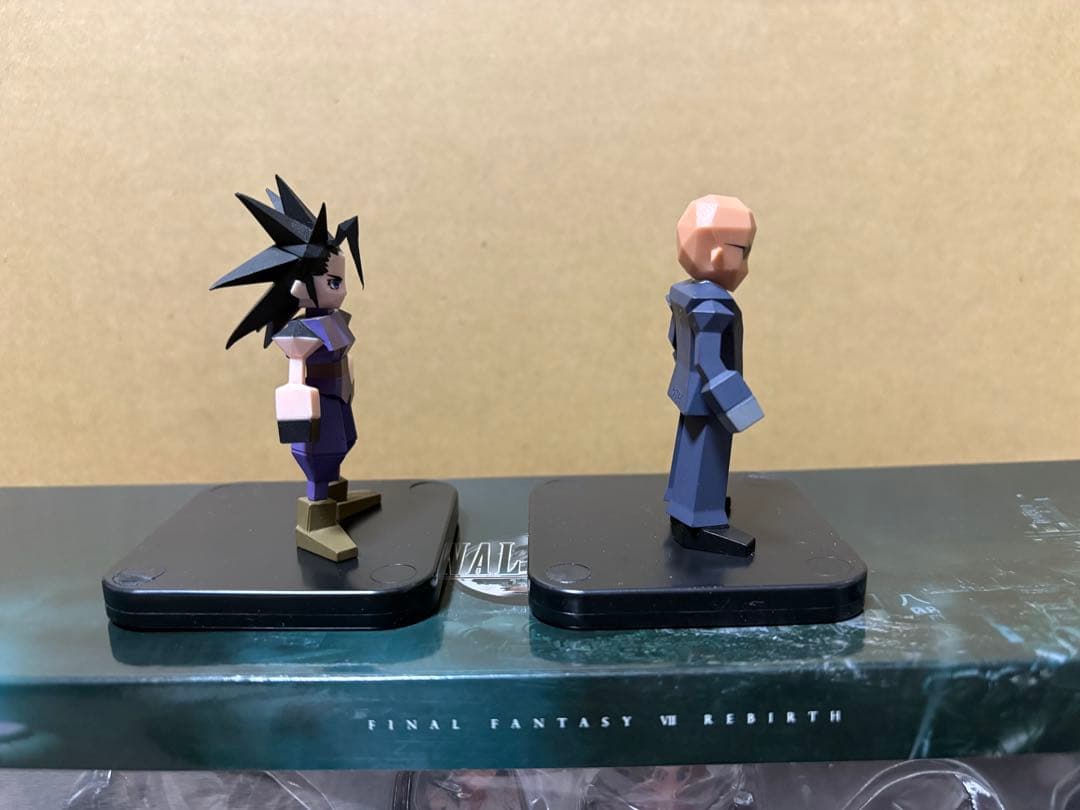ファイナルファンタジーVII リバース 発売記念くじ ミニフィギュア セット