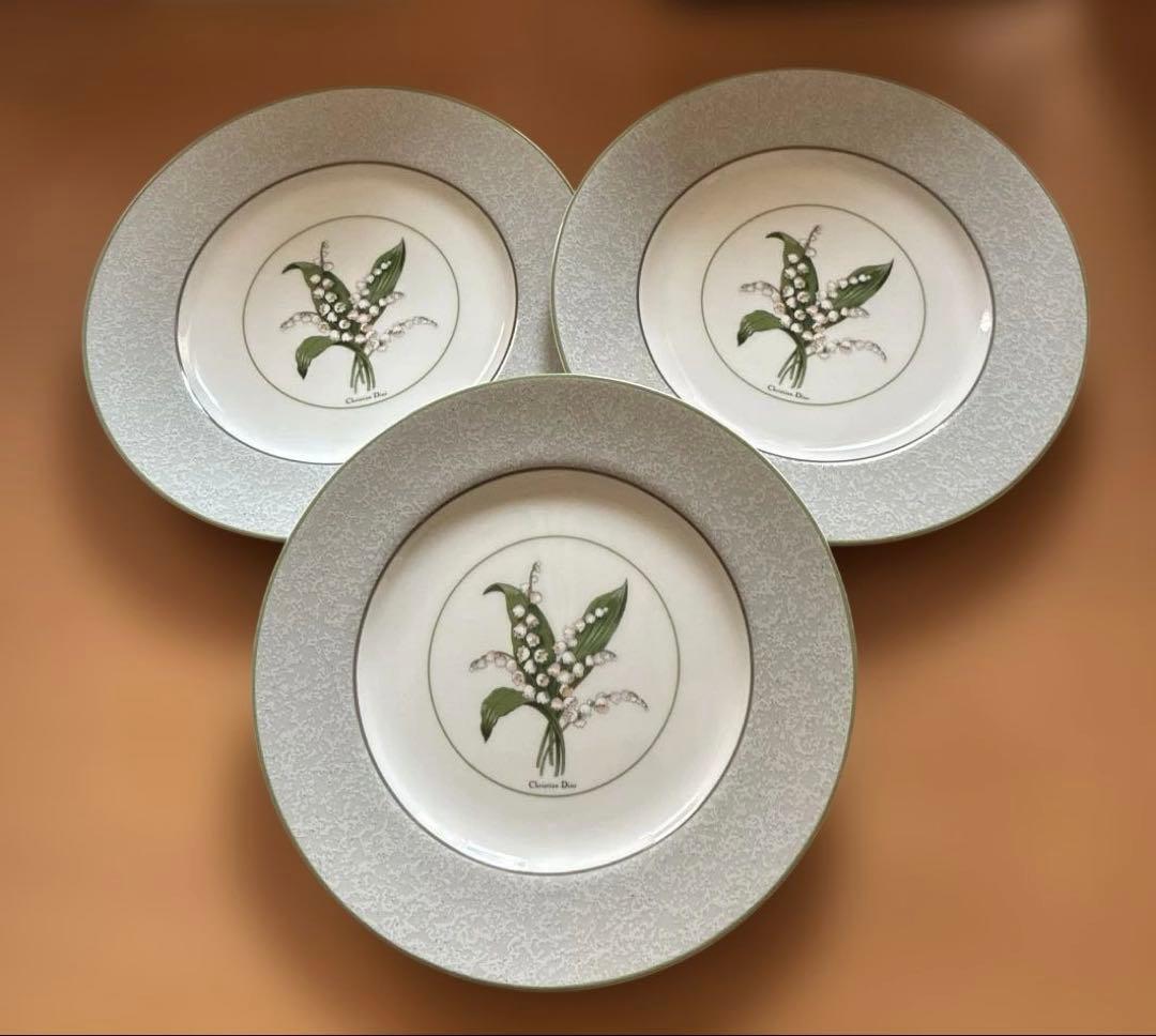 クリスチャンディオールミリラフォーレ20cm３枚