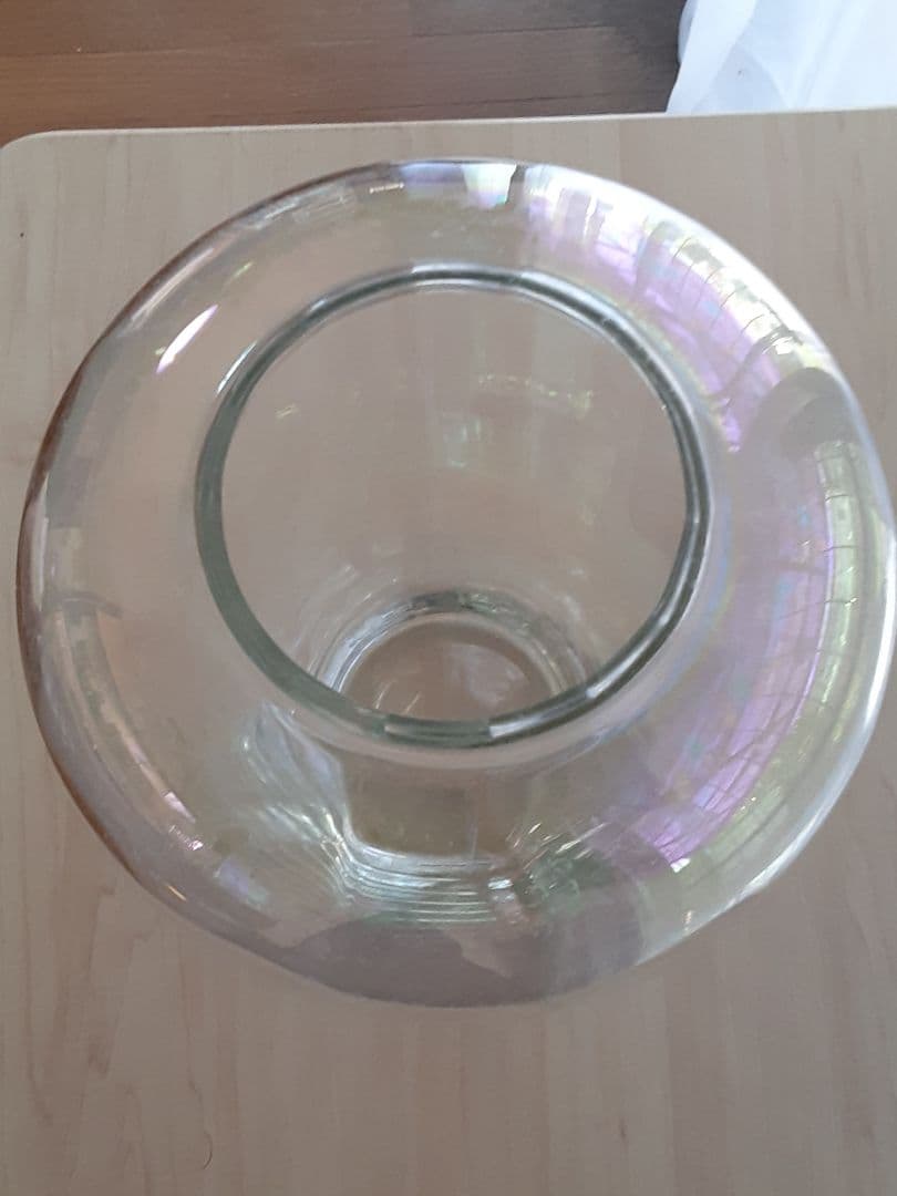 ヴィンテージ　オ－ロラガラス　七色に光るガラスのフラワーべ－ス