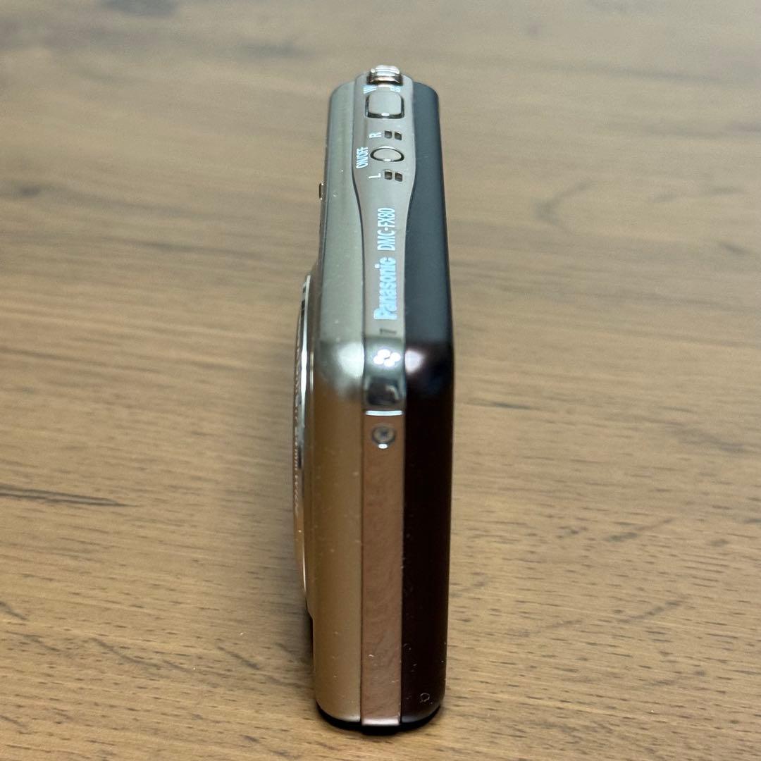 Panasonic DMC-FX80 コンパクトデジタルカメラ ゴールド