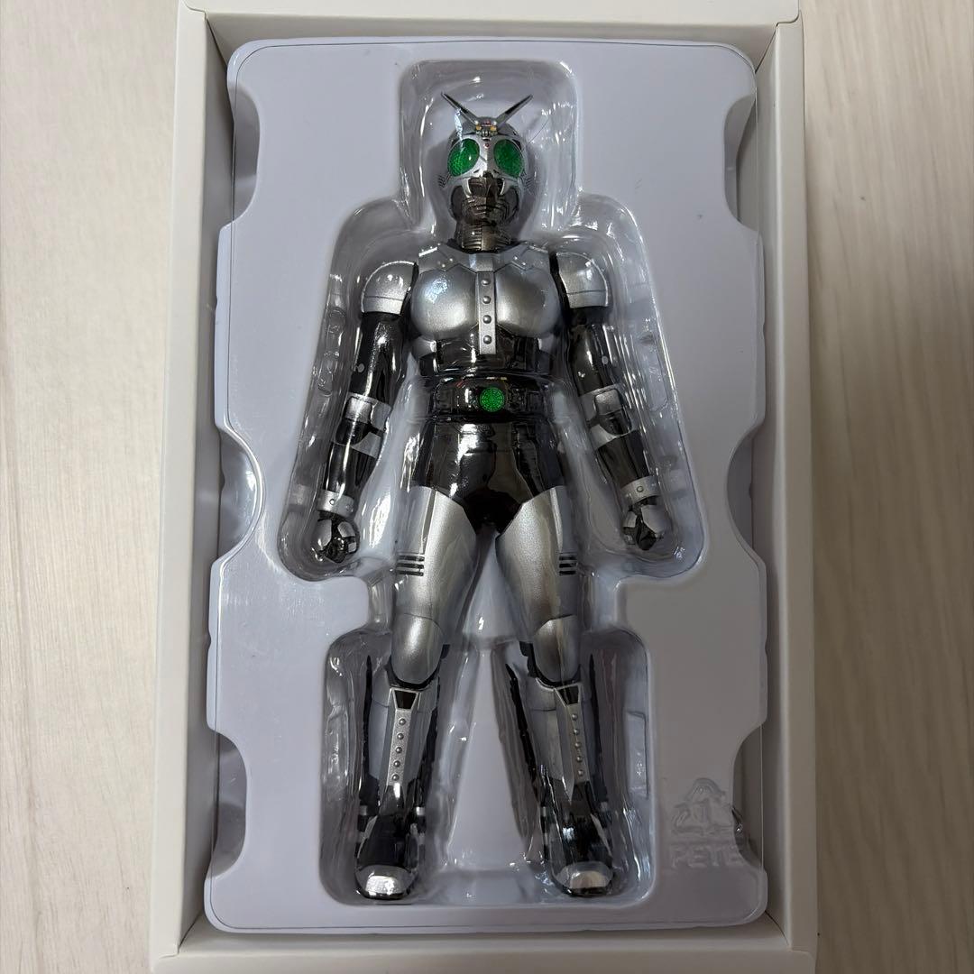 S.H. フィギュアーツ 真骨彫製法 仮面ライダー BLACK シャドームーン