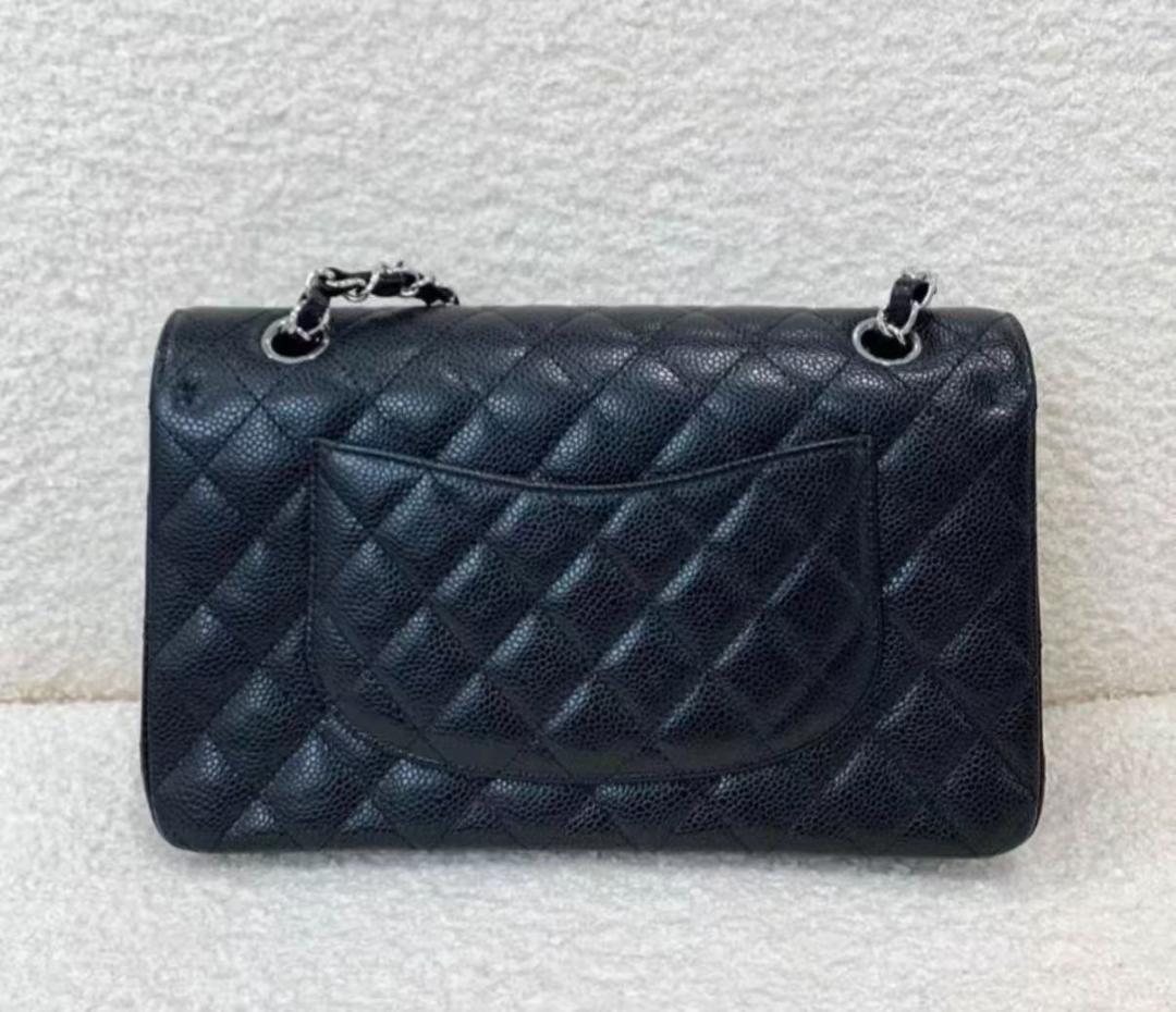 希少✨ 状態良好 ブラック cHaNeL✨ キルティングショルダーバッグ