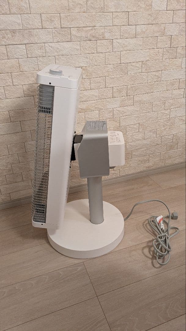 ダイキン 遠赤外線暖房 セラムヒート ERFT11ZS-W