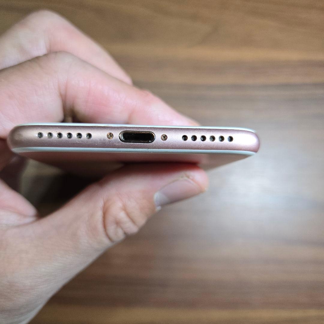 iPhone7 ピンク 32GB SIMフリー バッテリー100％ ネコポス発送