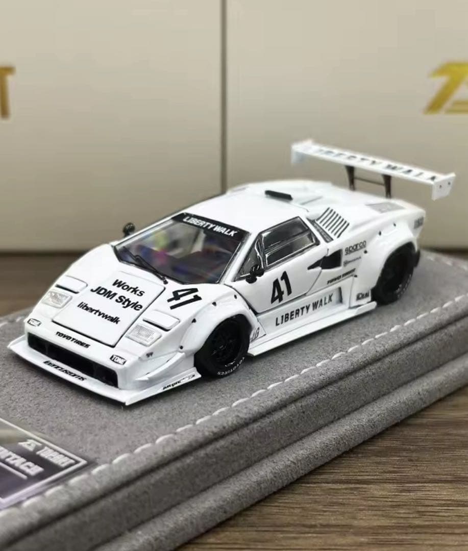 1台限り‼︎TopArt ランボルギーニ カウンタック LBWK