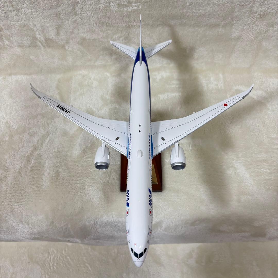 ANA ボーイング787-10 1/200 DREAMLINER 模型 木製台座