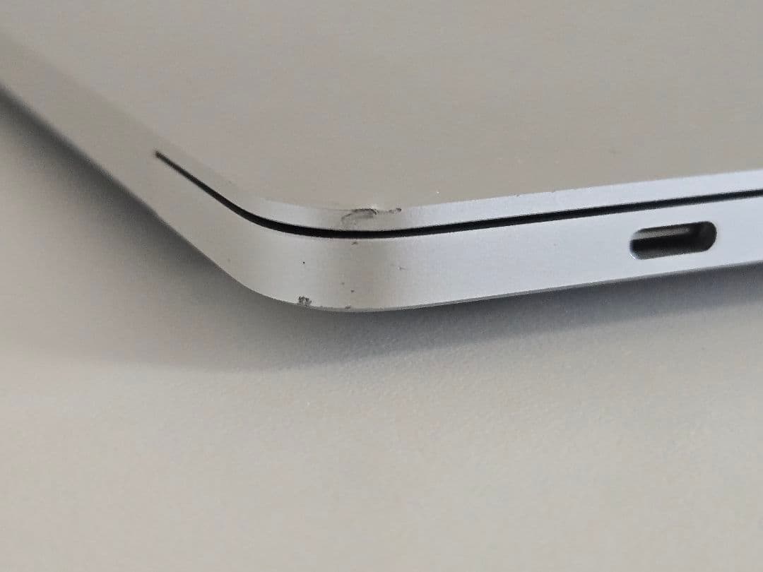 MacBook Pro 13インチ 2020 i7 32GB 512GB