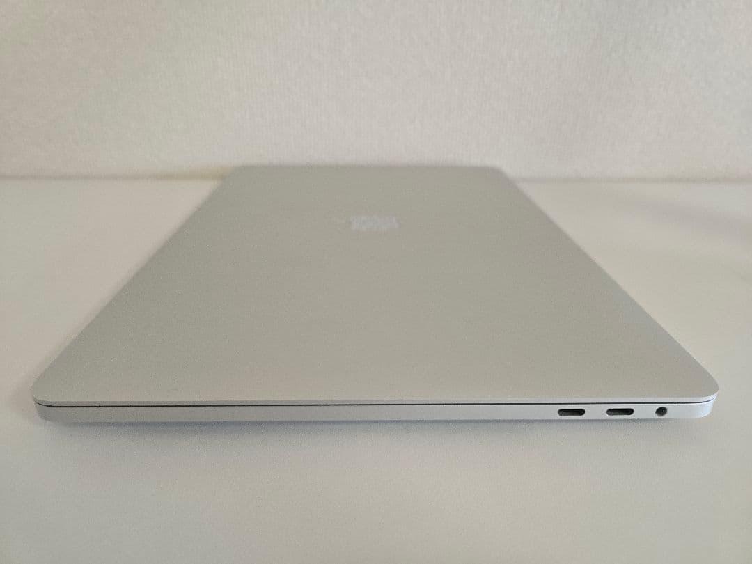 MacBook Pro 13インチ 2020 i7 32GB 512GB